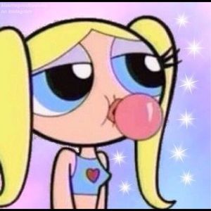 Meet your Posher, Angie